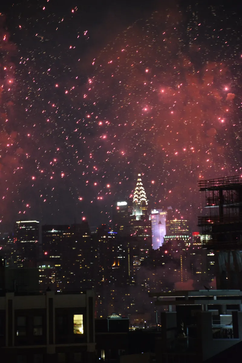 Red Fireworks, Empire State Building